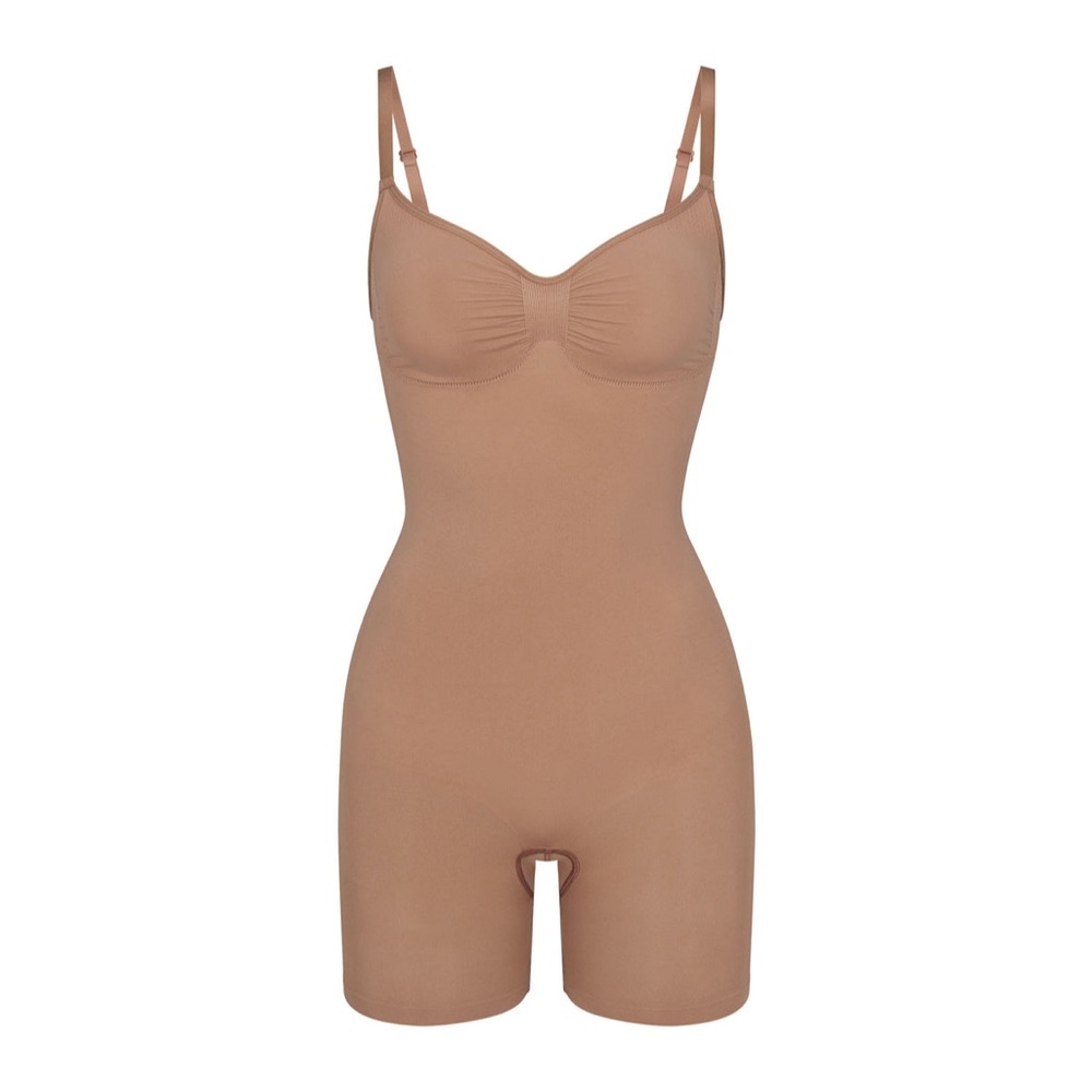SKIMS Sienna mid thigh Bodysuit